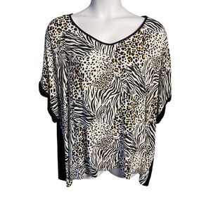AVENUE Women;s Top Size 30/32 Black Animal Print Cap‎ Sleeves Cute